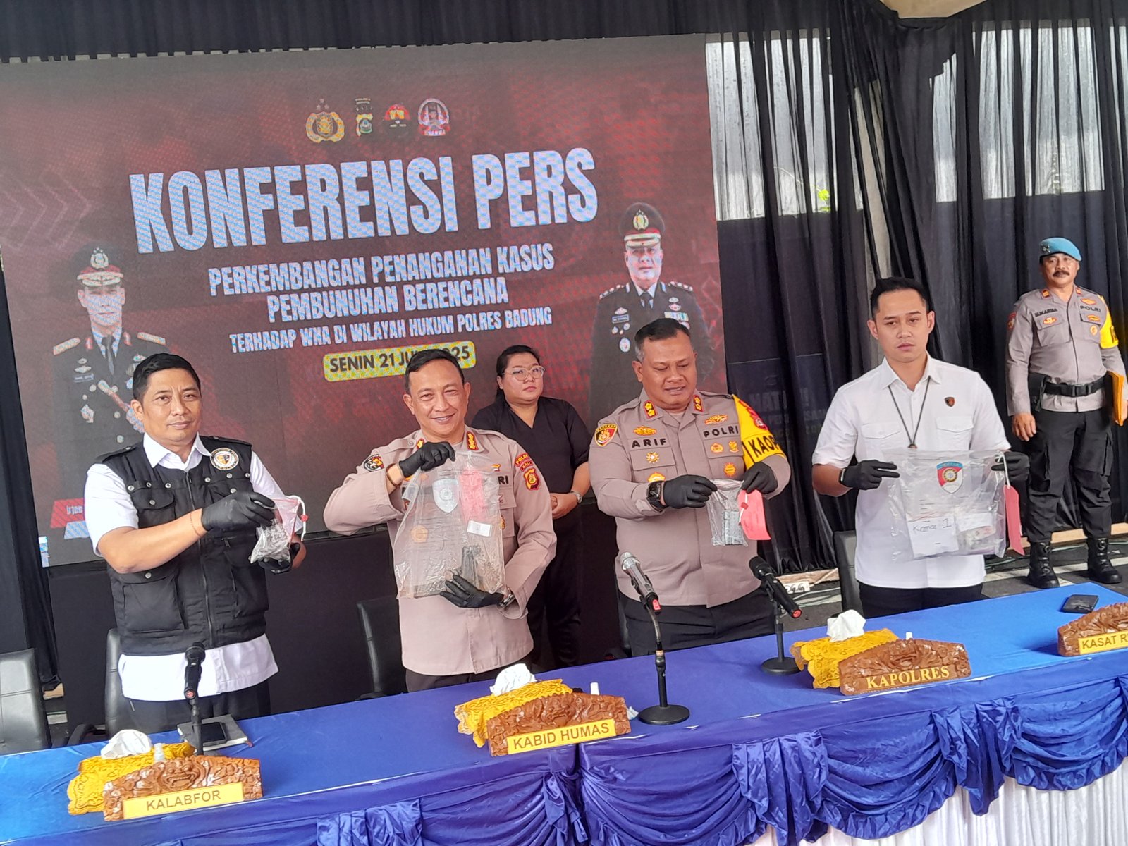 podiumnews.com-Penembakan WNA Australia di Bali, Dua Pistol Ditemukan