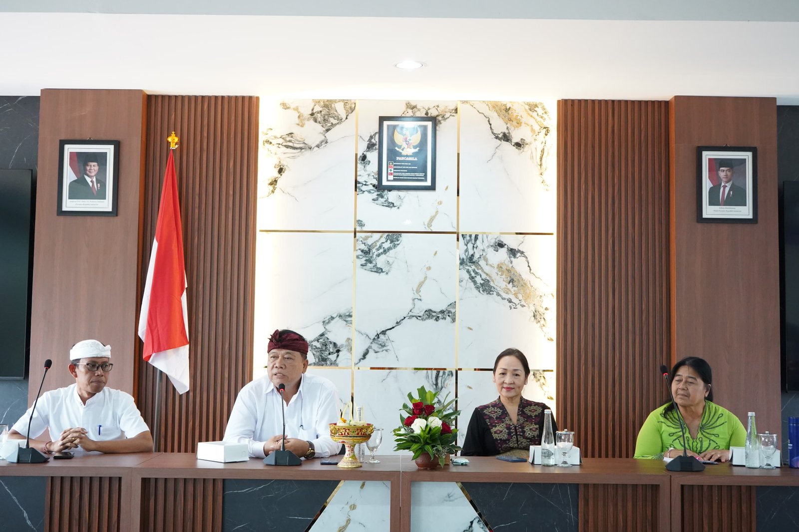 Prof Luh Kartini: Kita Sedang Kiamat Sampah