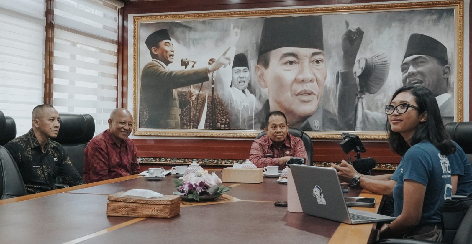 podiumnews.com-Saatnya ‘Ngrombo’ Atasi Pelik Sampah di Bali