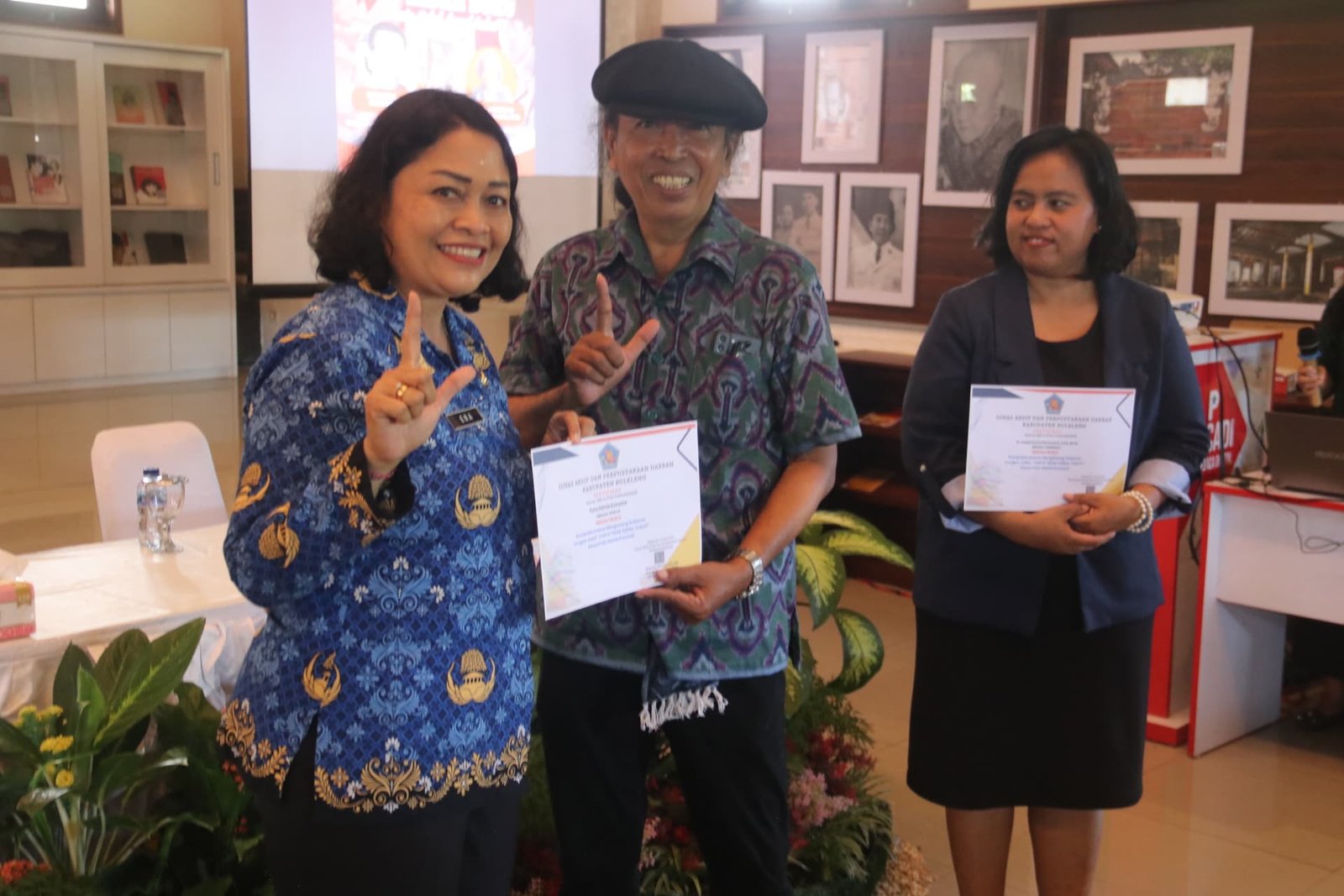podiumnews.com-Kadek Sonia dan Makna Literasi Emosional