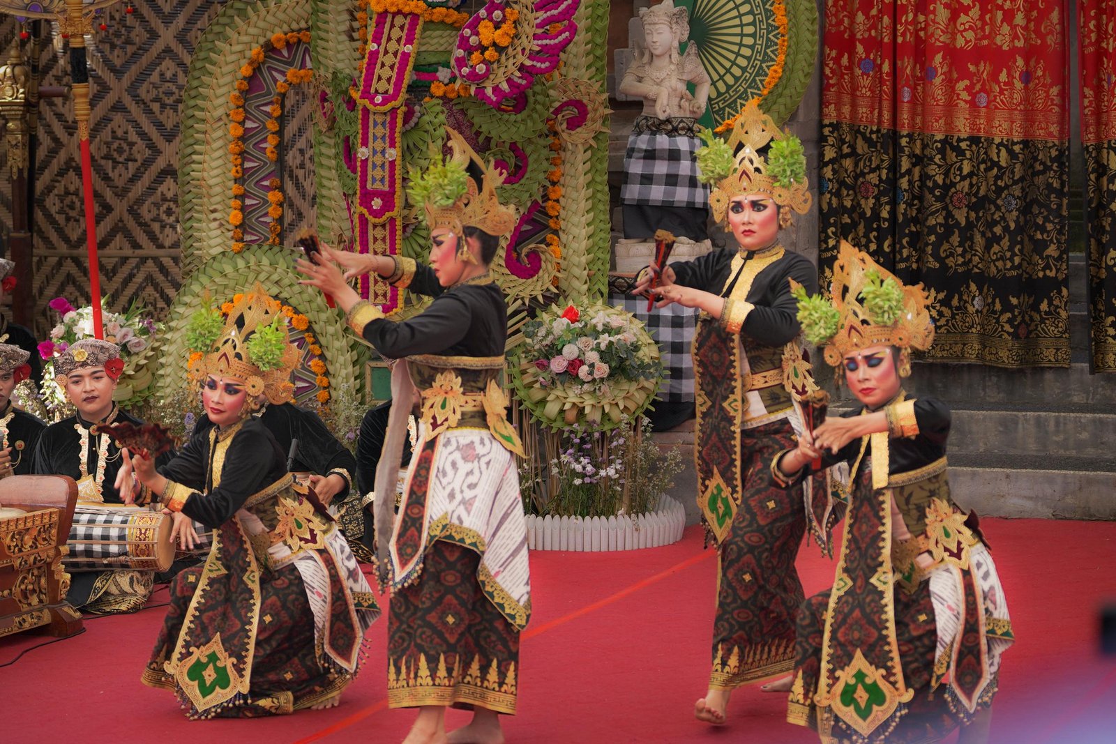 podiumnews.com-Sanggar Cakup Kaler Tampilkan Bhima Sakti di PKB